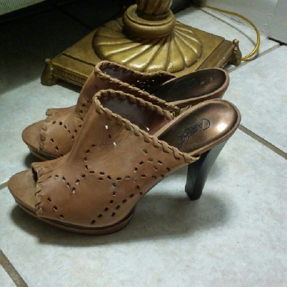 CARLOS BY CARLOS SANTANA STILETTO HEELS