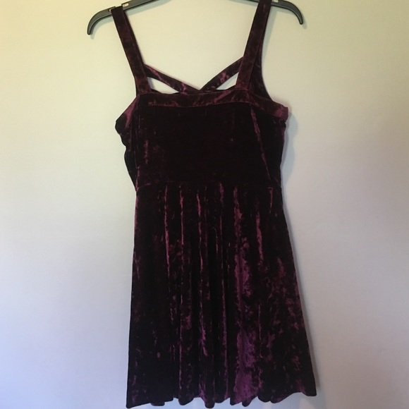 Mini dress by forever 21 - Picture 2 of 3