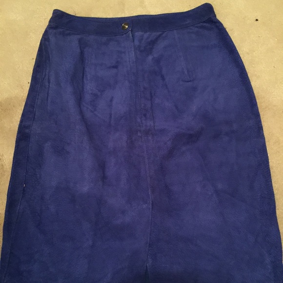 Cayenne Dresses & Skirts - Ladies CAYENNE suede leather royal blue skirt Sz 8