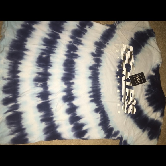 Young & Reckless Other - Young and reckless tee