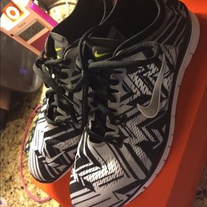 REDUCED PRICE 🎉 Women's NIKE Free 5.0 TR FIT 4