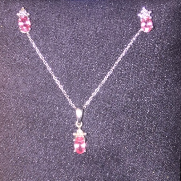Jewelry - Final price drop! 10k white gold pink sapphire set