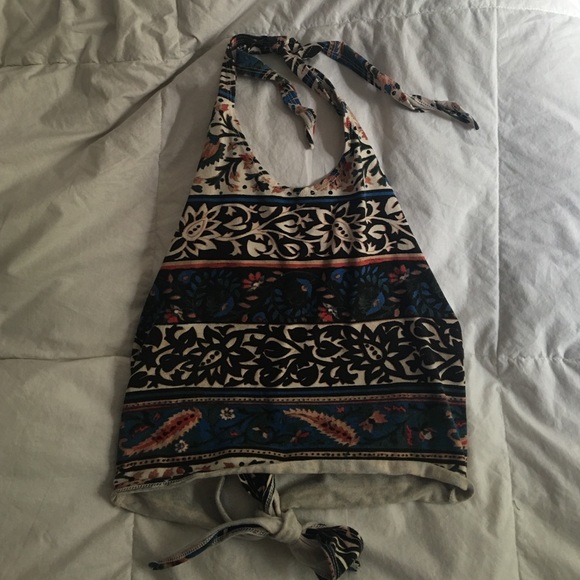 Halter top