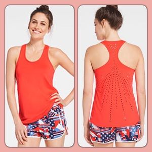NWT Desi Tank in Ruby from Fabletics