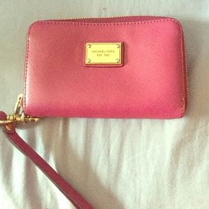 Michael Kors Wristlet