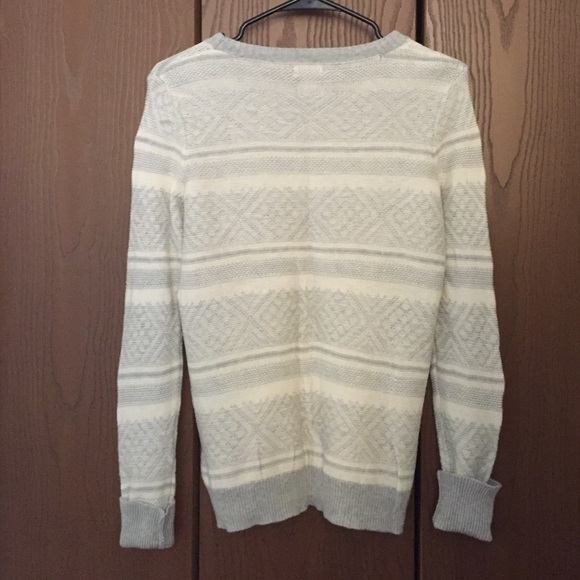 Cream and Light Grey Sweater - Picture 2 of 2