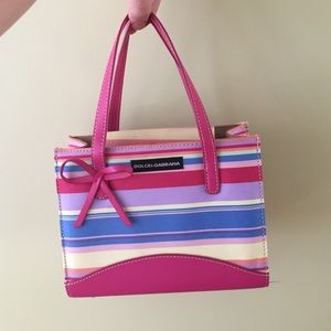 *MOVING 10/20, LAST CALL* Pink striped purse