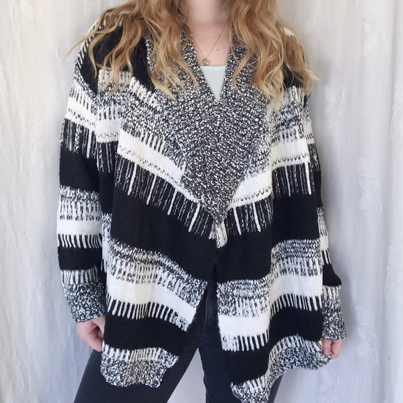 multi-colored thick cardigan - Picture 2 of 4