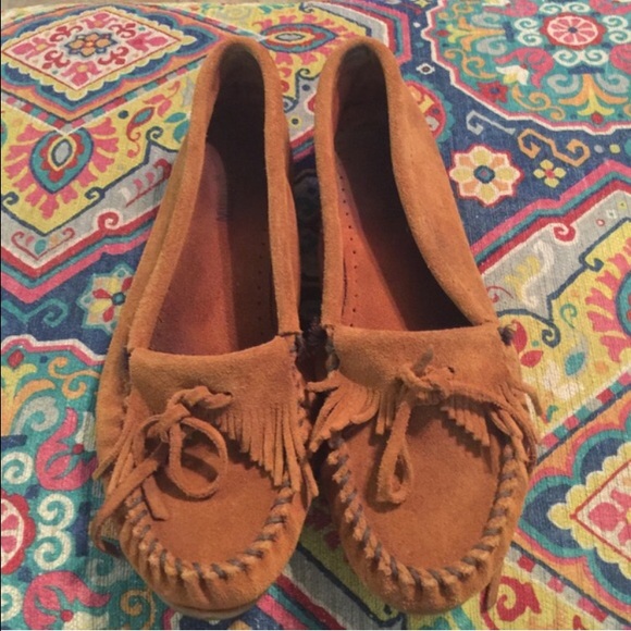 Minnetonka Moccasins size 10