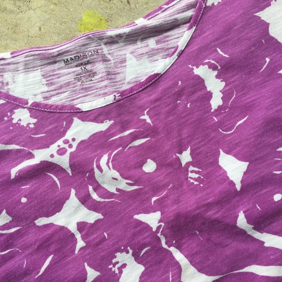 1X Purple Rose Print Top - Picture 2 of 4