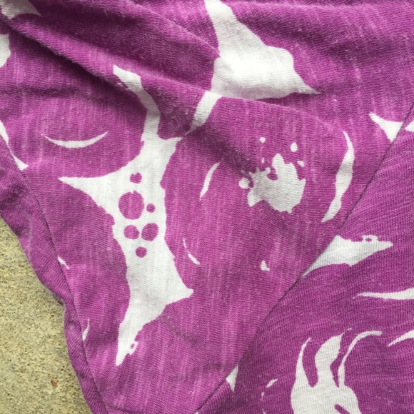 1X Purple Rose Print Top - Picture 4 of 4