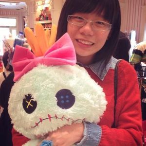 Meet your Posher, Valerie