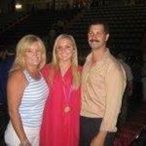 Meet your Posher, Laurie