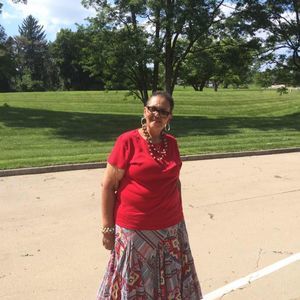 Meet your Posher, Pam