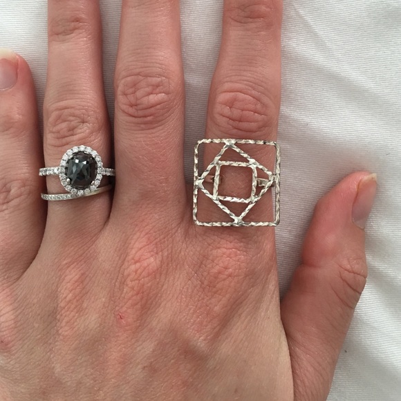 925 geometric ring Aprox size 7.