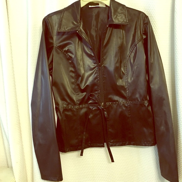 Really cute faux  leather looking jacket - Picture 1 of 4
