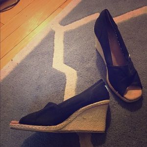Toms black peep toe wedge espadrilles