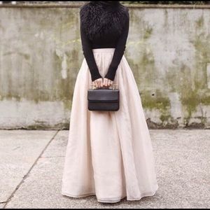 Meet your Posher, Fatima