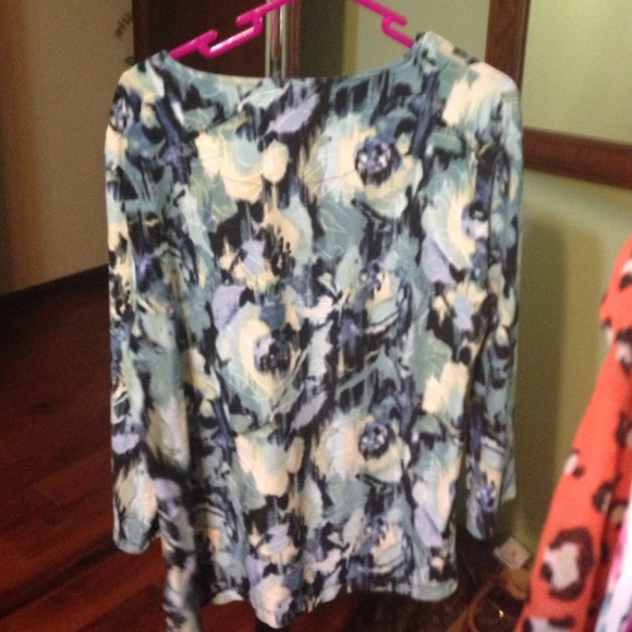 Print blouse - Picture 2 of 2