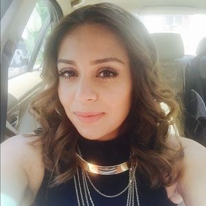 Meet your Posher, Sandra