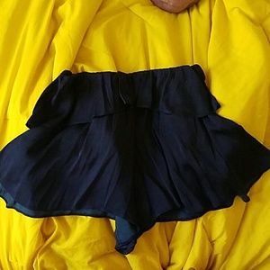 NWOT flutter short