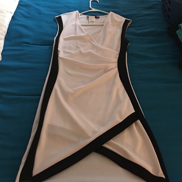 XL White/black dress
