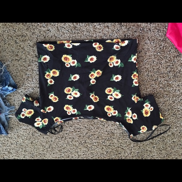 Sunflower off the shoulder crop top