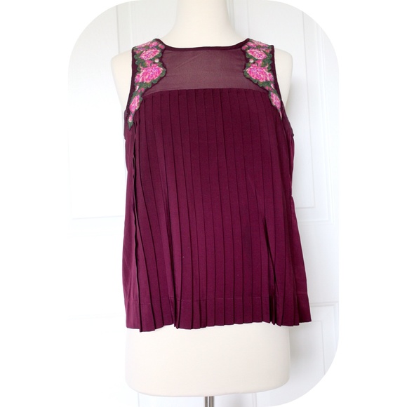 Floral Tank - Picture 1 of 4