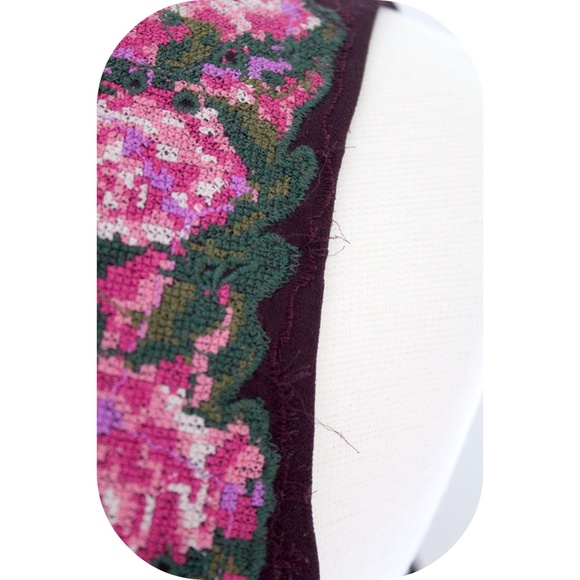 Floral Tank - Picture 3 of 4