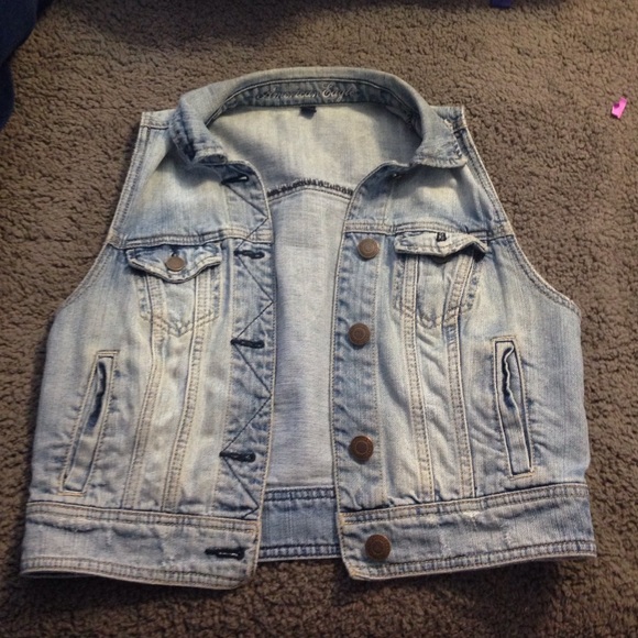 American Eagle denim vest
