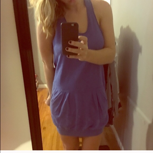 Clearance ⚡️BCBG criss cross cut out back! - Picture 1 of 4