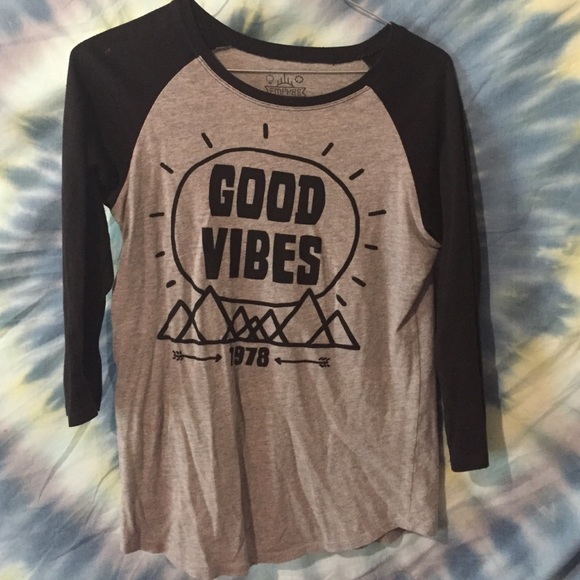 Good vibes baseball tee
