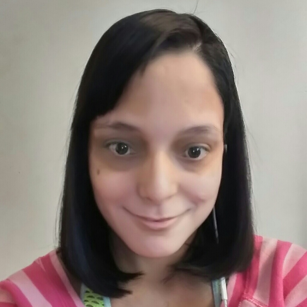 Meet your Posher, Stephaine