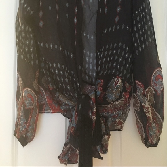 Zara Tops - Stunning Zara blouse