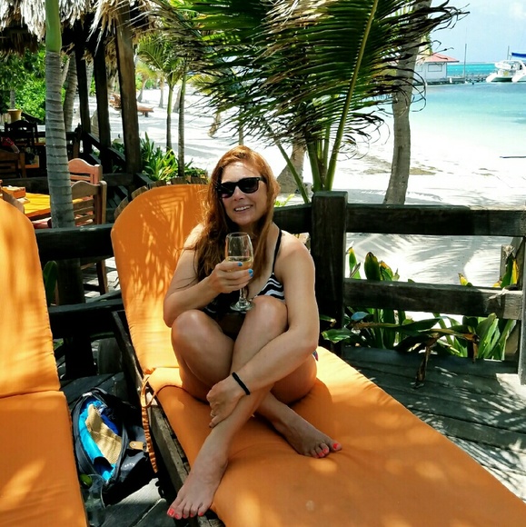 Meet your Posher, Dawn - Picture 4 of 4