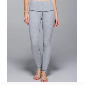 Lululemon Herringbone Wunder Under