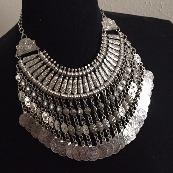 ⬇️SALE Long Linked Token Coin Necklace - Picture 2 of 4