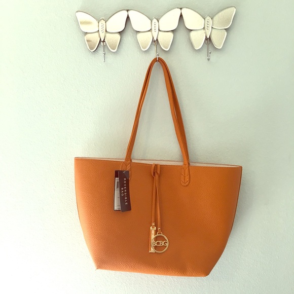 Gorgeous BCBG Paris faux leather tote!
