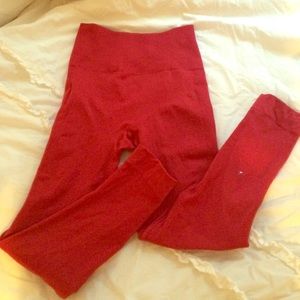 Lululemon high rise zone in crop