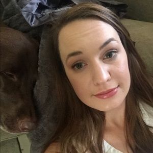 Meet your Posher, Kori