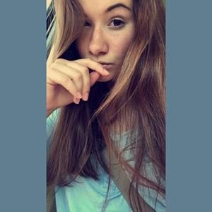 Meet your Posher, Kaitlyn