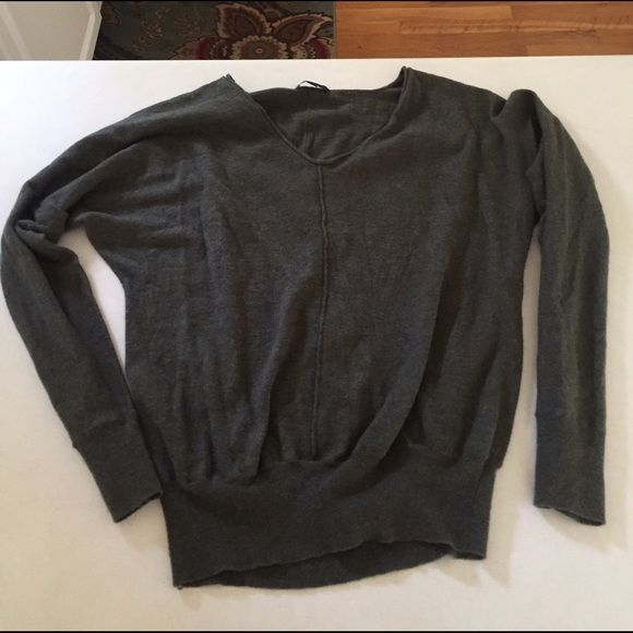 Gap long sleeve sweater