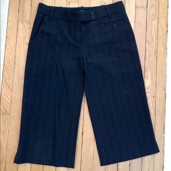 BCBG Charcoal Gaucho Capri Dress Pant Thin Stripes