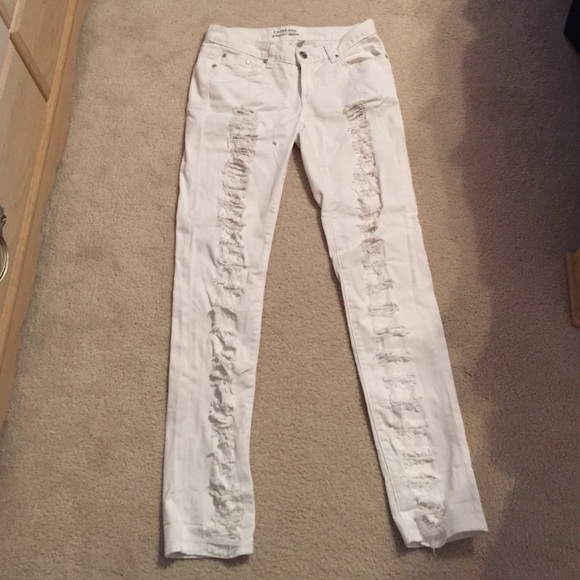 White destroyed premium denim Bebe jeans