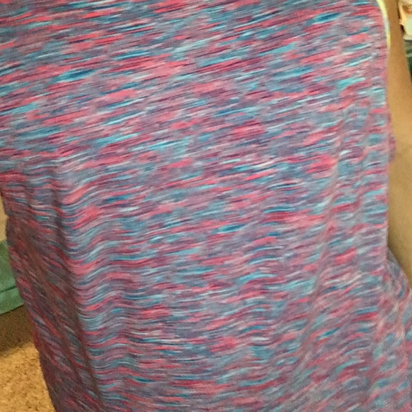 Workout shirt - Picture 4 of 4