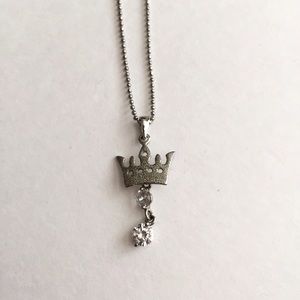 DONATED - Casual Silver Crown Necklace