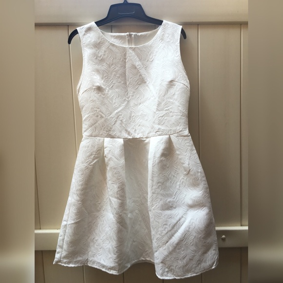 White dress with beautiful texture.