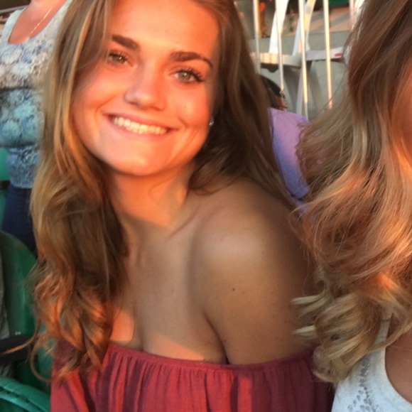 Meet your Posher, Paige