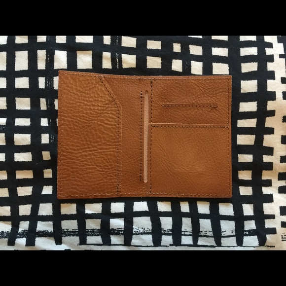 Brand New This is Ground leather wallet - Picture 1 of 3