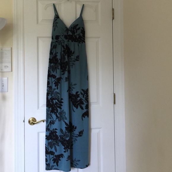 Spaghetti strap sundress w/built in bra